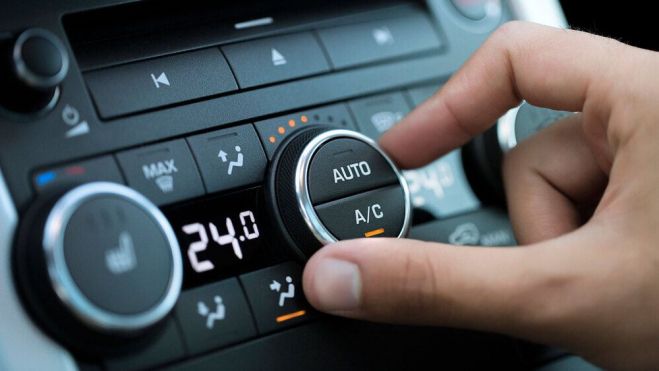 El aire acondicionado o el climatizador en el coche eléctrico es más eficiente que en uno basado en combustibles fósiles. El aire acondicionado o el climatizador en el coche eléctrico es más eficiente que en uno basado en combustibles fósiles.