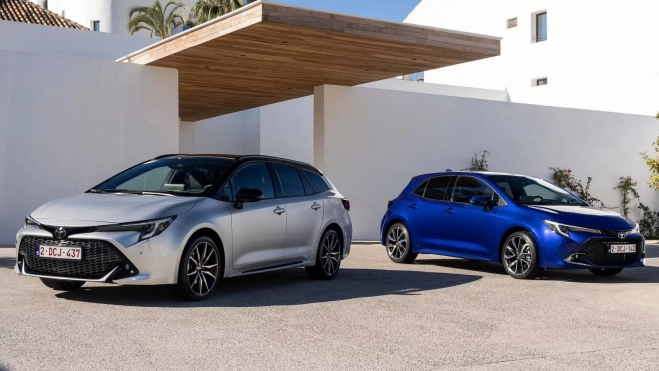 El Toyota Corolla es el coche más vendido de la marca y de toda la industria. El Toyota Corolla es el coche más vendido de la marca y de toda la industria.