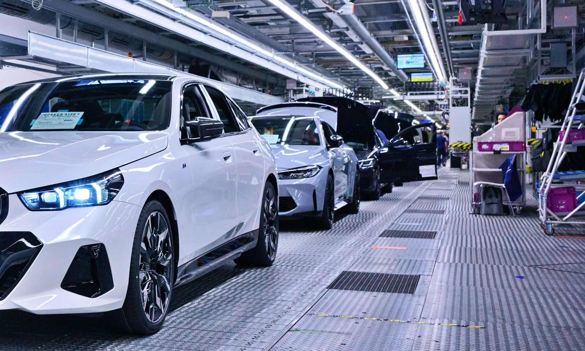 La producción de coches eléctricos es el corazón de la inversión.