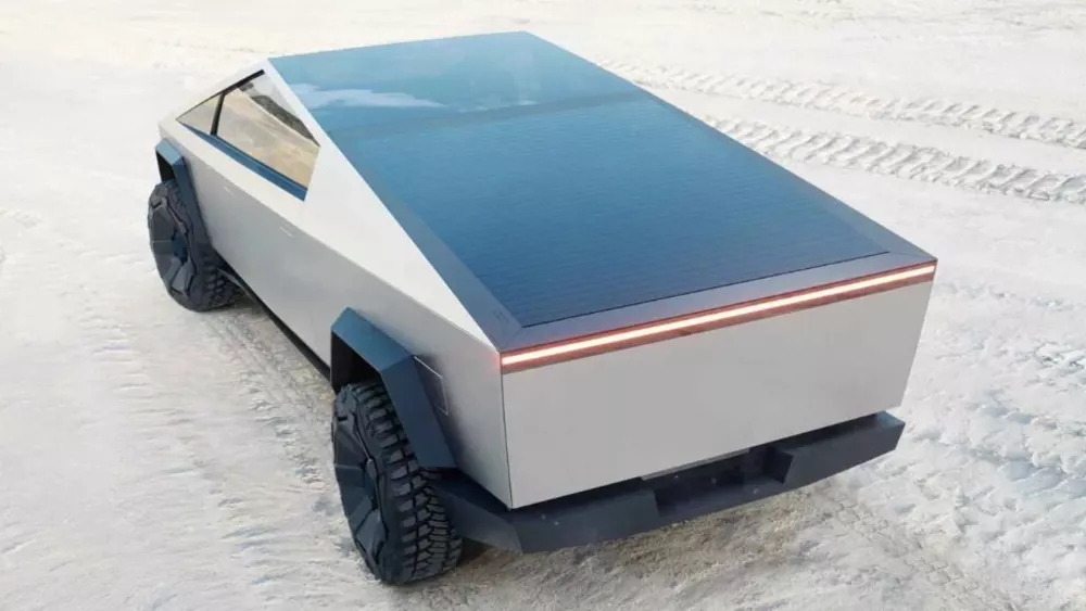 La camioneta Tesla Cybertruck con techo solar podría incrementar su autonomía diaria en unas decenas de kilómetros.