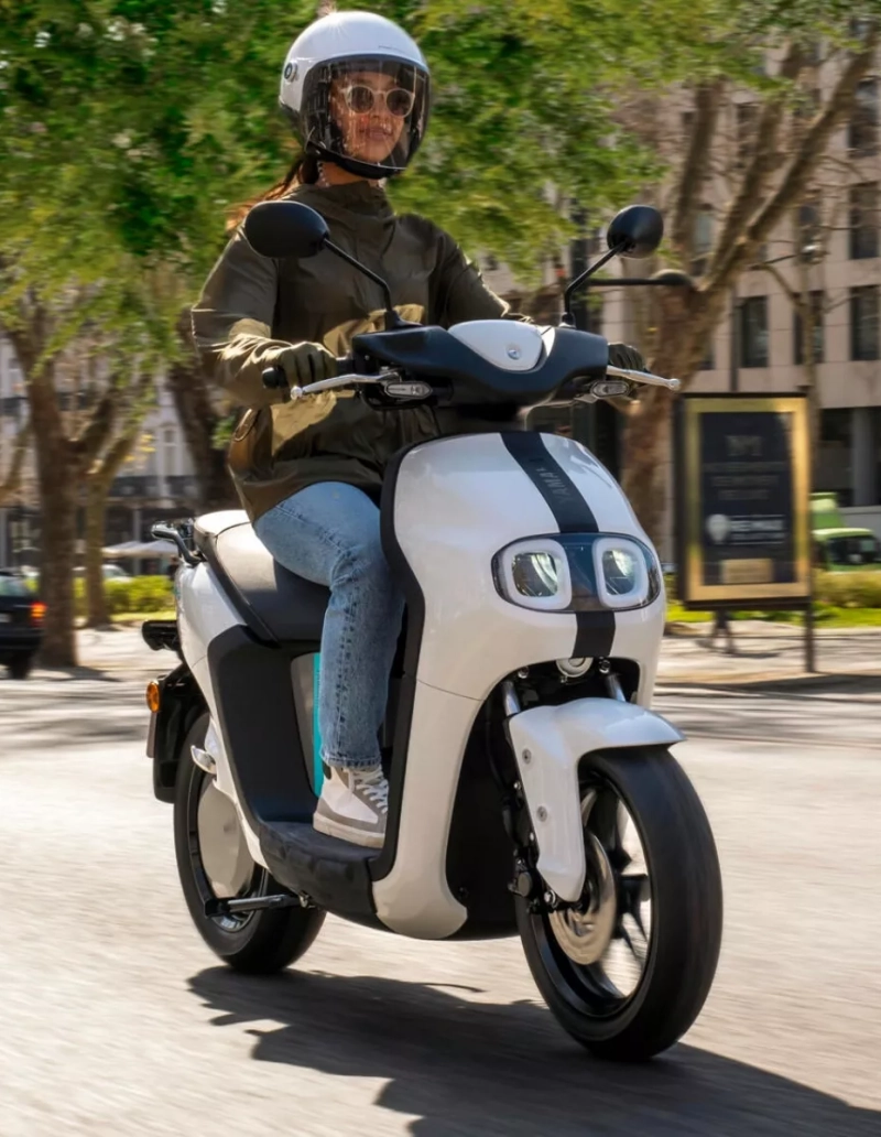 Como todo ciclomotor, su único objetivo es circular por ciudad de la manera más práctica posible.