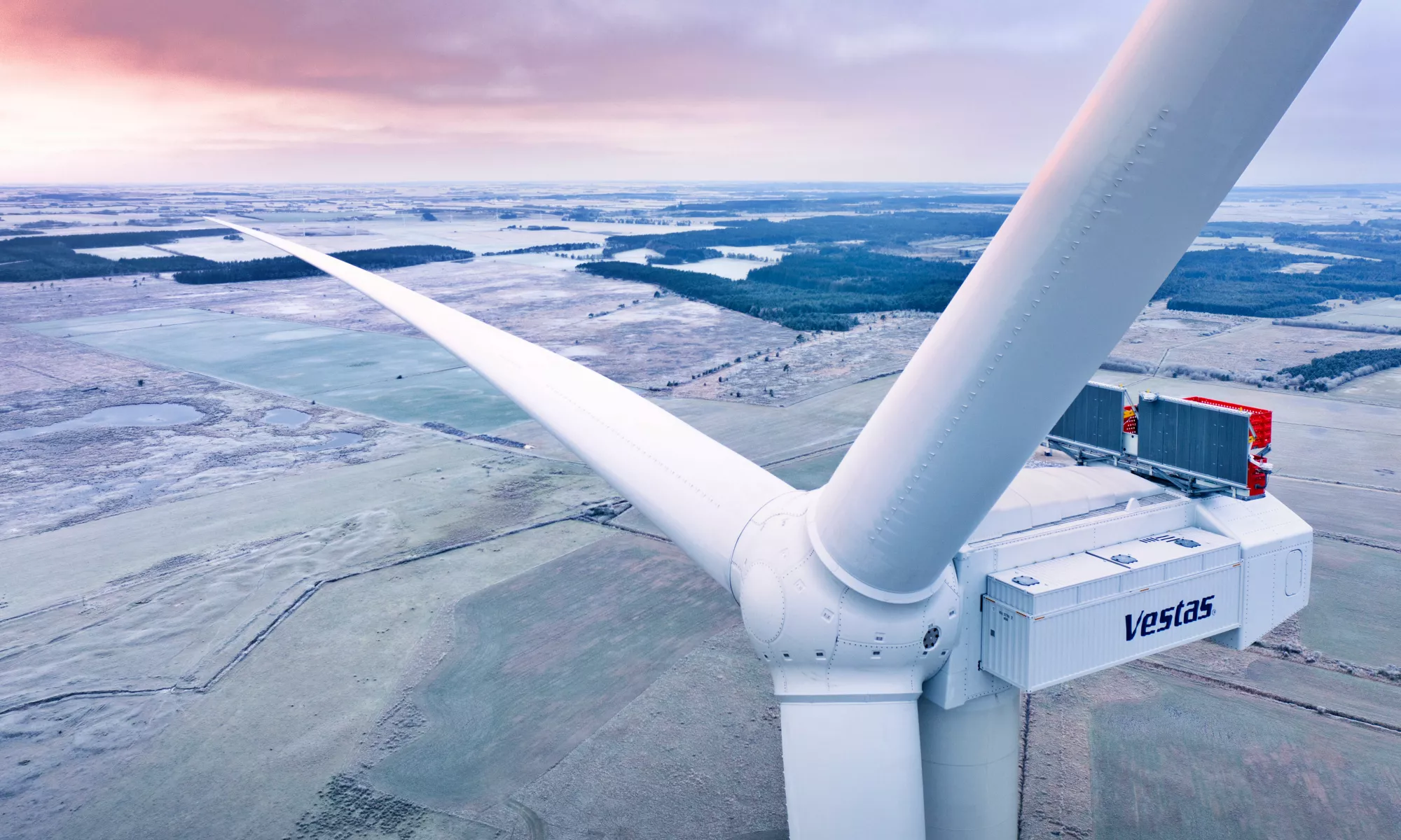 La turbina V236-15.0 MW tiene unas palas de 115,5 metros de longitud.