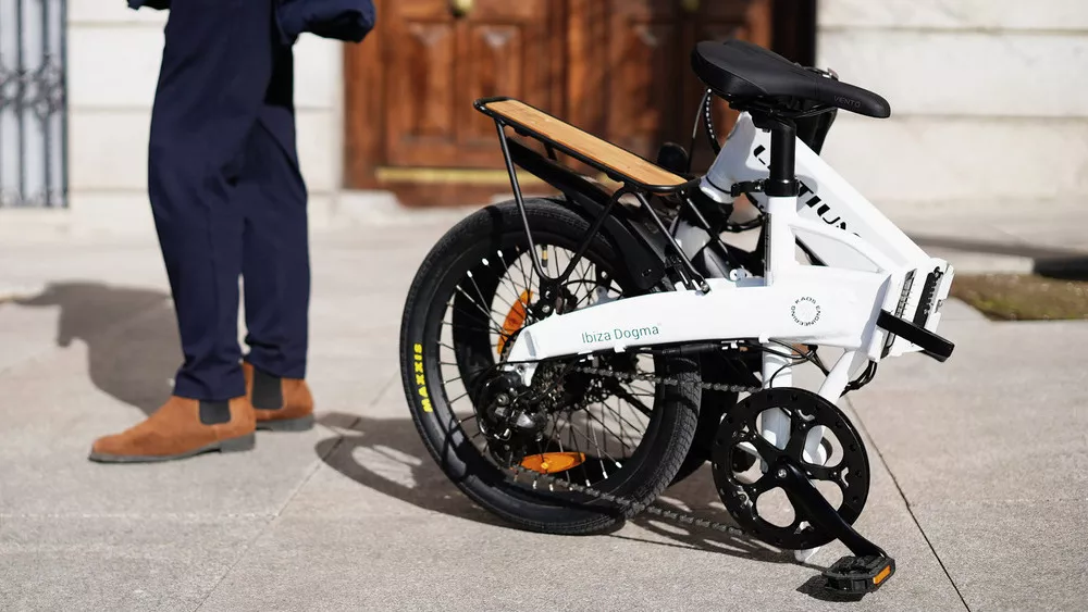 Bicicleta Eléctrica Plegable Urbana modelo Leed (SALDO DE EXHIBICIÓN)