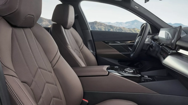 BMW i5 Asientos Delanteros BMW i5 Asientos Delanteros