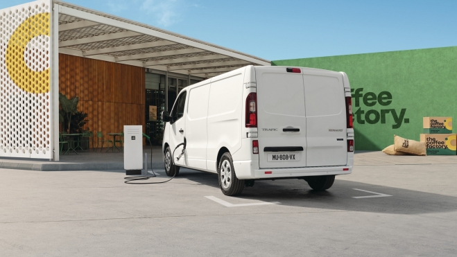 Renault Traffic Van E TECH Trasera Renault Traffic Van E TECH Trasera