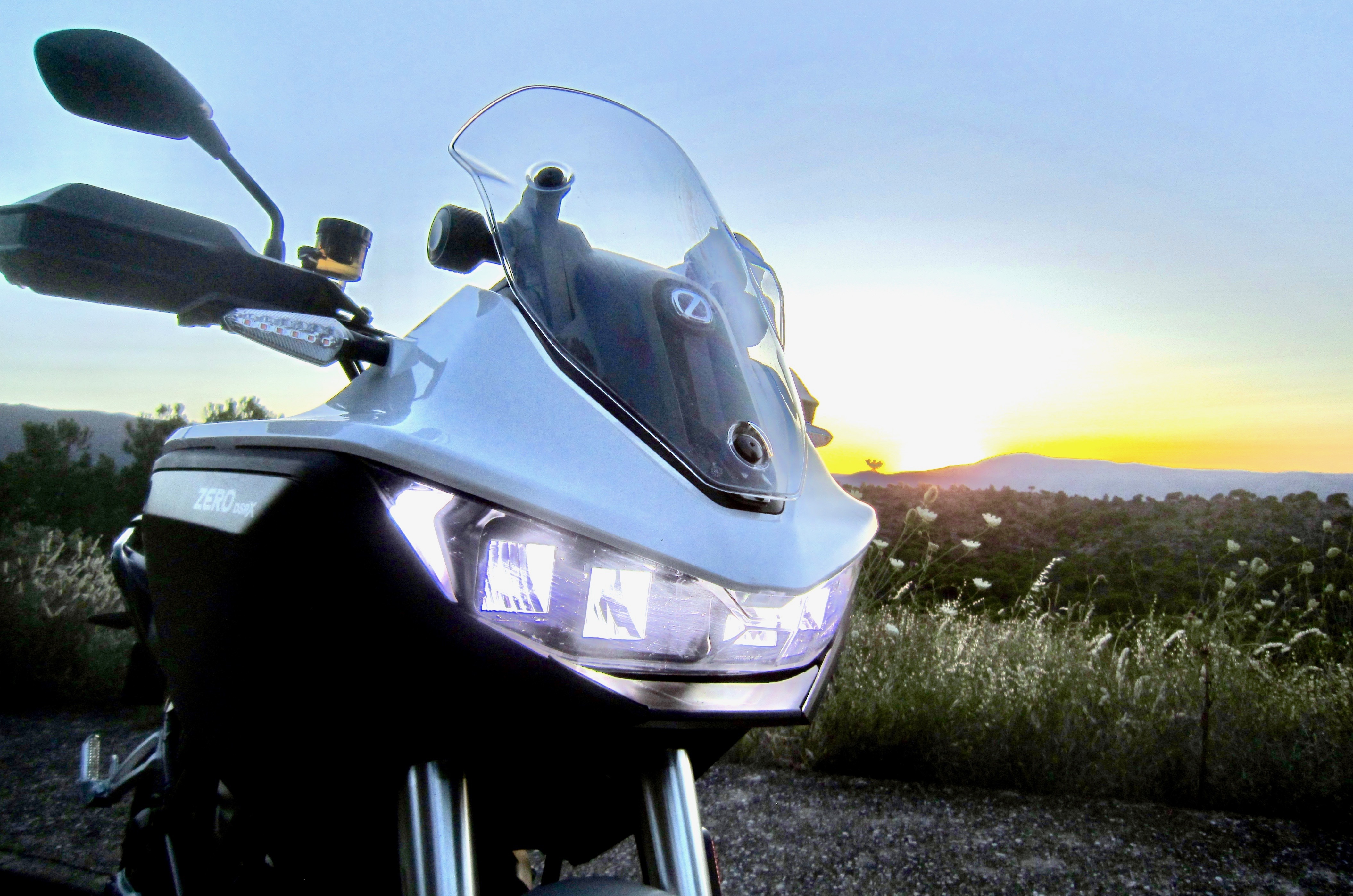 Prueba moto electrica Zero DSR X-portada