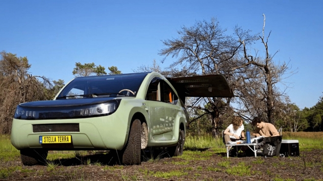 Stella terra suv electrico solar marruecos interior4