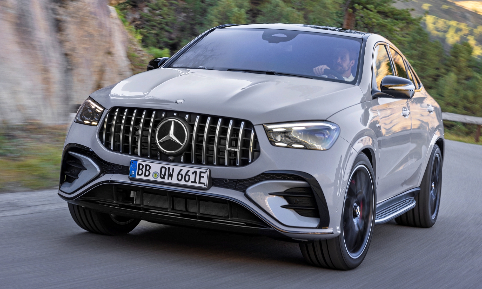 El nuevo GLE 53 Hybrid 4Matic+ofrece 544 CV de potencia híbrida.