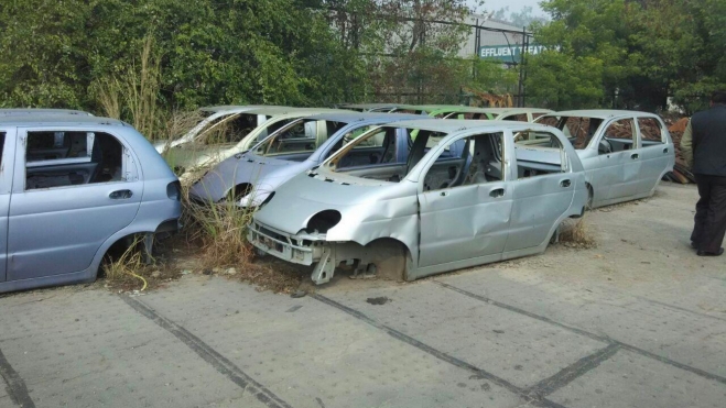 Carrocerías de Daewoo Atos en la abandonada fábrica de la marca en Surajpur.