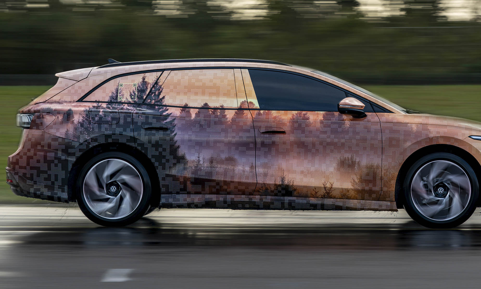 Con un coeficiente aerodinámico de tan sólo 0,24, este coche eléctrico promete ser muy eficiente con su batería.