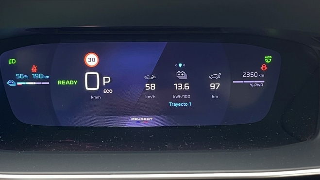 Conseguimos un consumo medio de 13,6 kWh cada 100 kilómetros, según el ordenador a bordo.