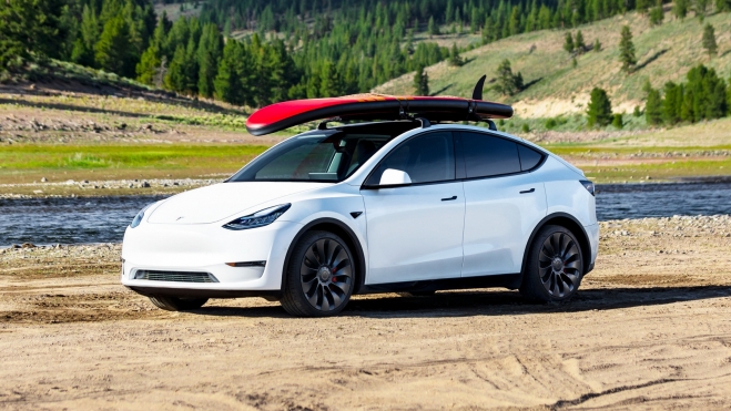 Para calcular la autonomía, Tesla tiene en cuenta incluso los accesorios del techo.
