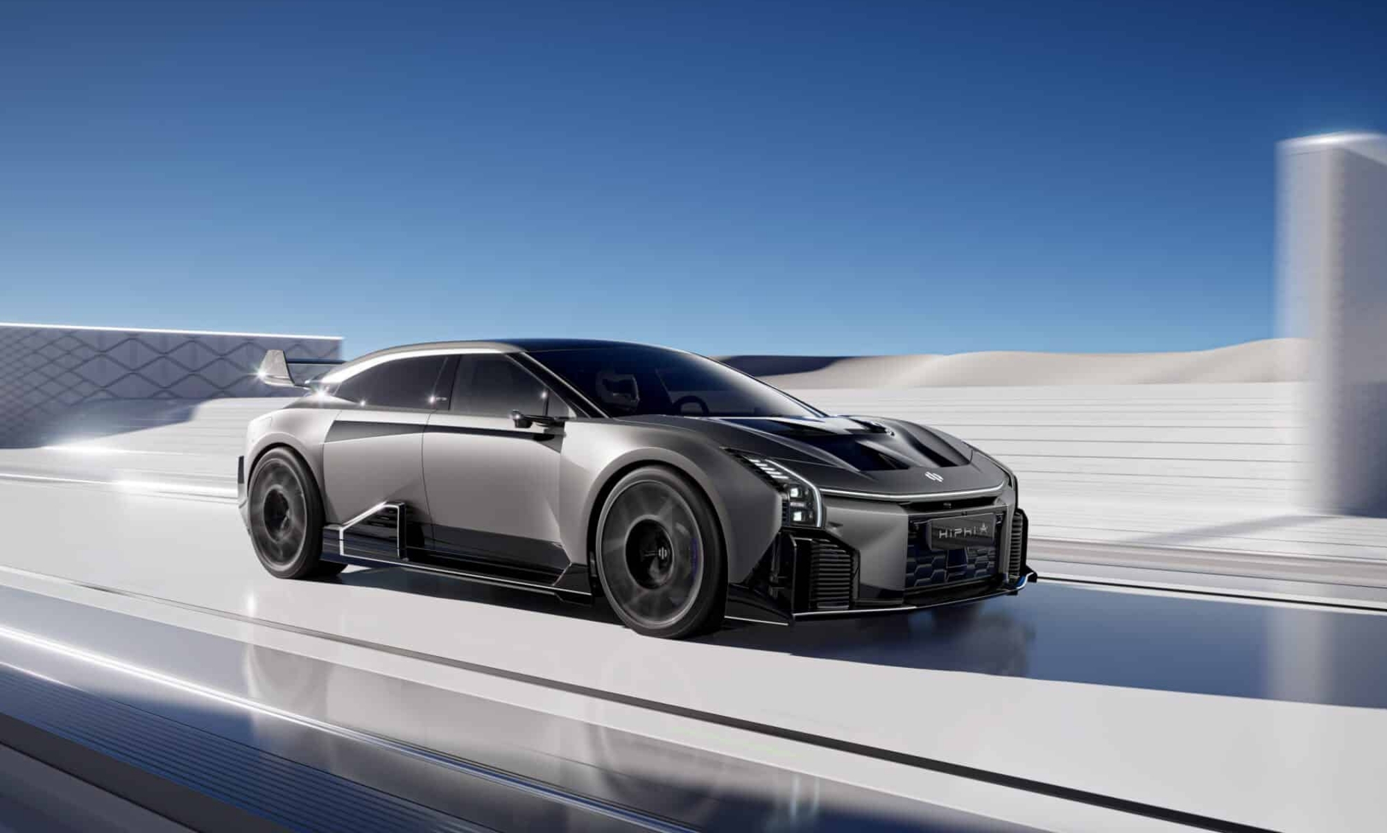No estamos ante un prototipo, es un coche de producción y su potencia asusta.