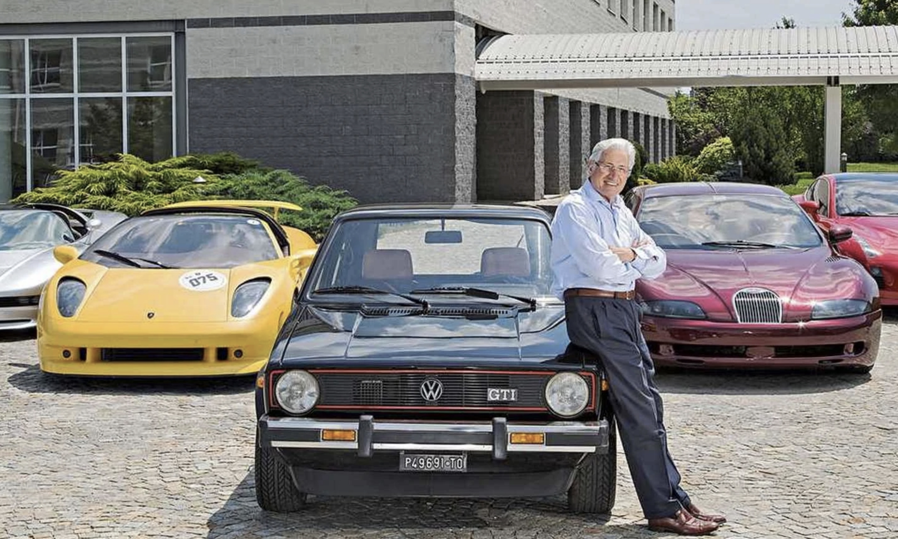 Además del DeLorean, Giorgetto Giugiaro trabajó en los diseños del primer Golf o el BMW M1, entre otros.
