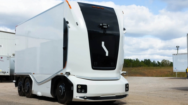 El T-Pod es supervisado de forma remota por un operador humano. El T-Pod es supervisado de forma remota por un operador humano.