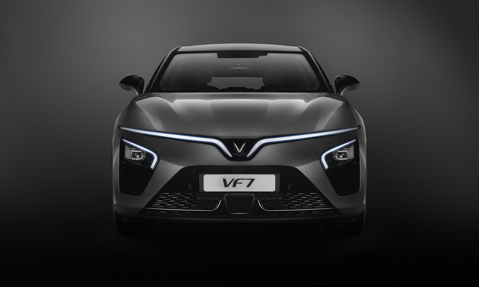 El VF 7 más caro de la familia apenas cuesta 37.800 euros al cambio.