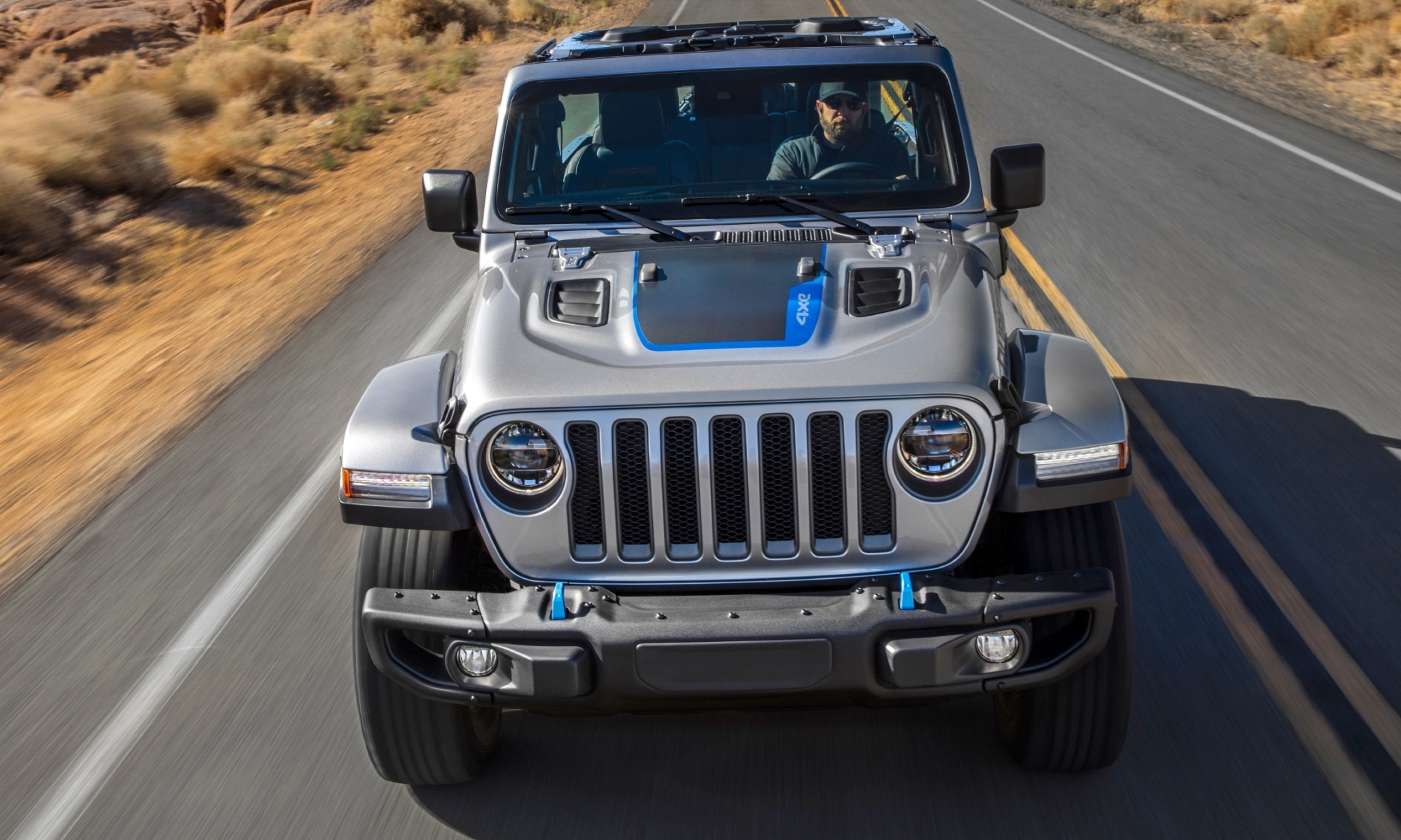 El Wrangler 4xe tiene 381 CV de potencia, de los cuales 145 son del motor eléctrico.