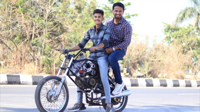 La moto que funciona mediante hidrógeno y etanol ha sido posible tras 2 años de trabajo La moto que funciona mediante hidrógeno y etanol ha sido posible tras 2 años de trabajo