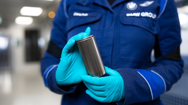 bmw neue klasse battery