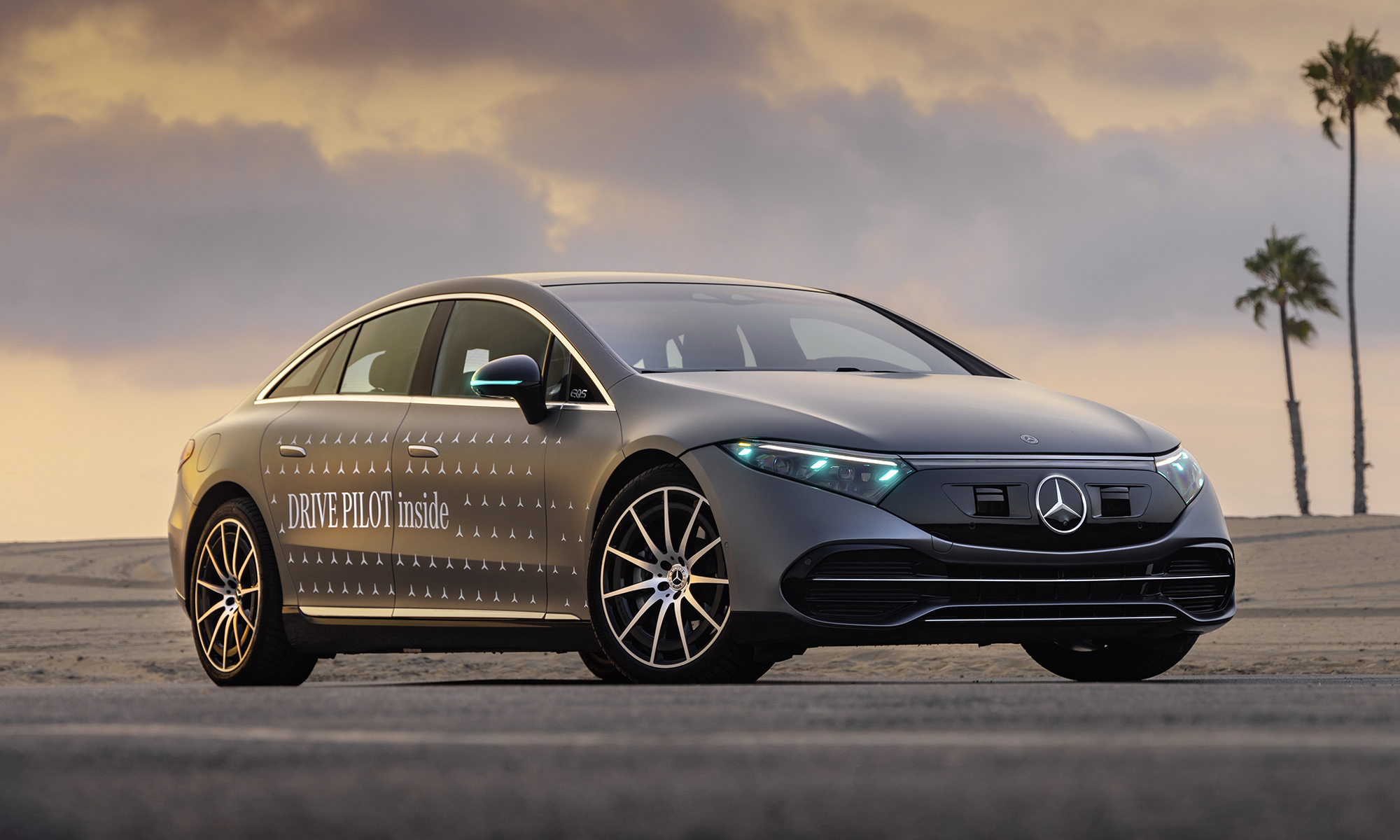 Mercedes-Benz usará los tonos turquesas para identificar a sus vehículos autónomos.