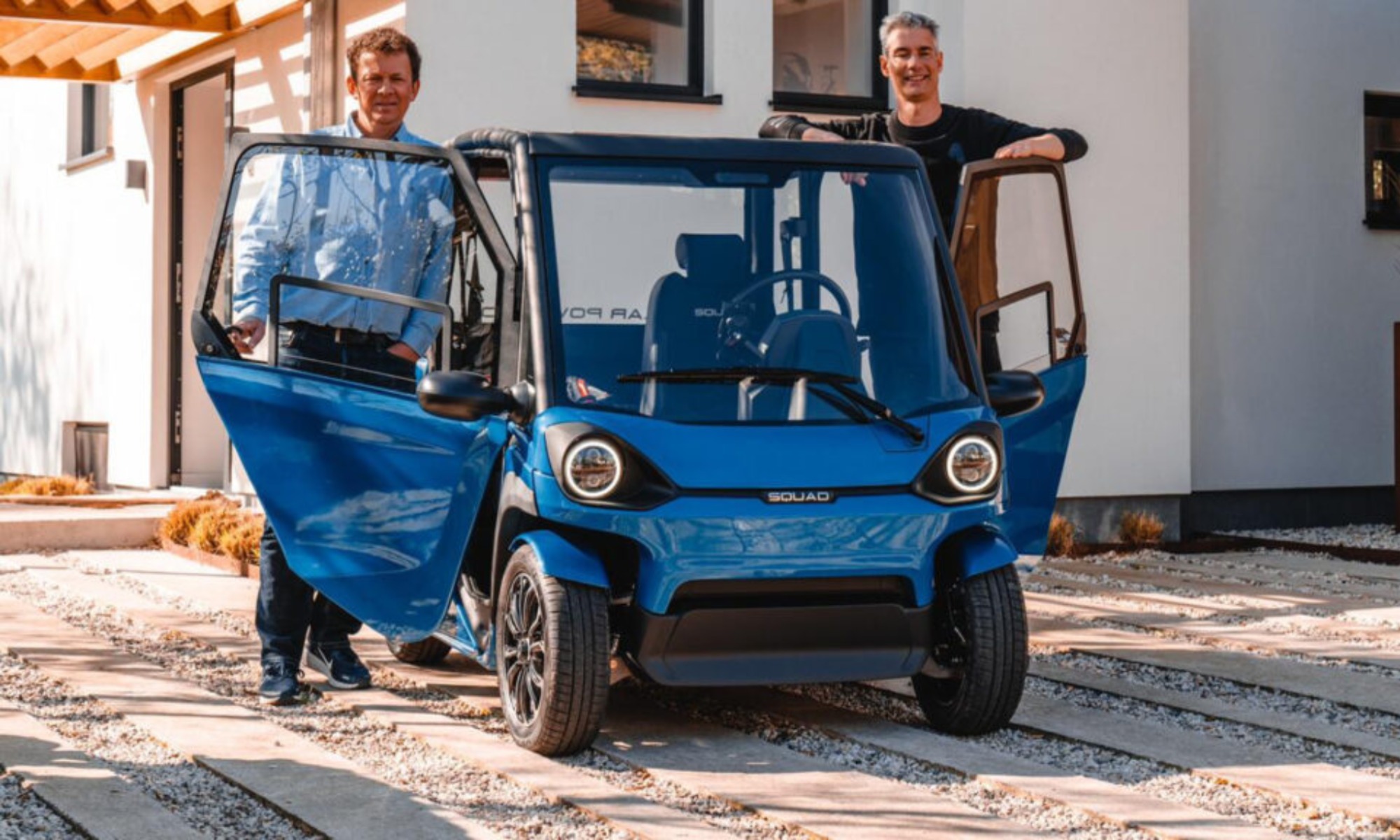 El coche biplaza que funciona con energía solar ya está listo para su producción.