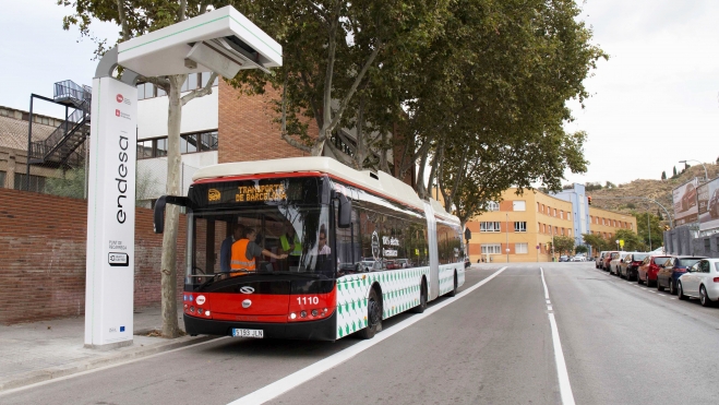 Punto de recarga de autobús eléctrico en Barcelona