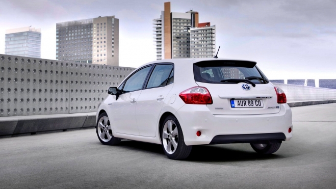 Este modelo es, en realidad, precursor del Corolla. Este modelo es, en realidad, precursor del Corolla.
