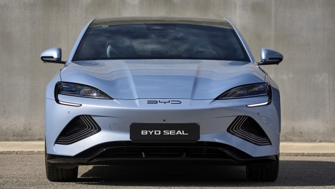 BYD Seal, el rival directo del Tesla Model 3.