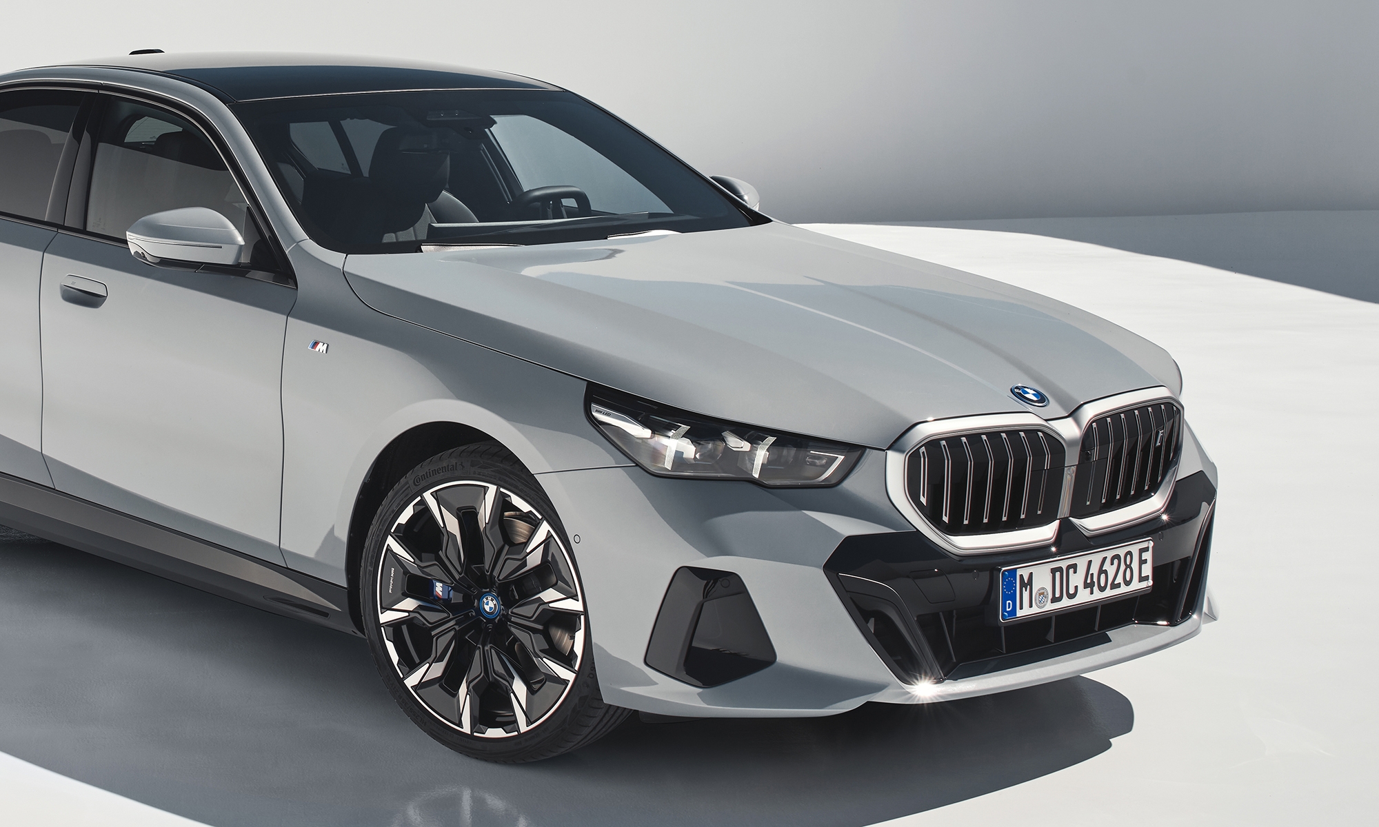 BMW ha incrementado sus números de matriculaciones de coches eléctricos en 2023.