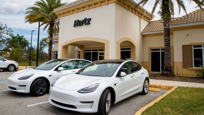 problema hertz tesla coches electricos 2