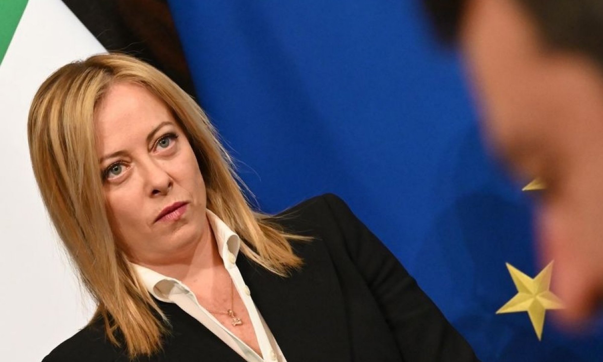 Giorgia Meloni, la presidenta del Consejo de Ministros de Italia, ha lanzado duras acusaciones contra el conglomerado de Carlos Tavares.