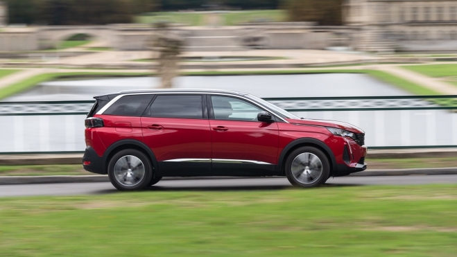 Peugeot 5008 Lateral Peugeot 5008 Lateral