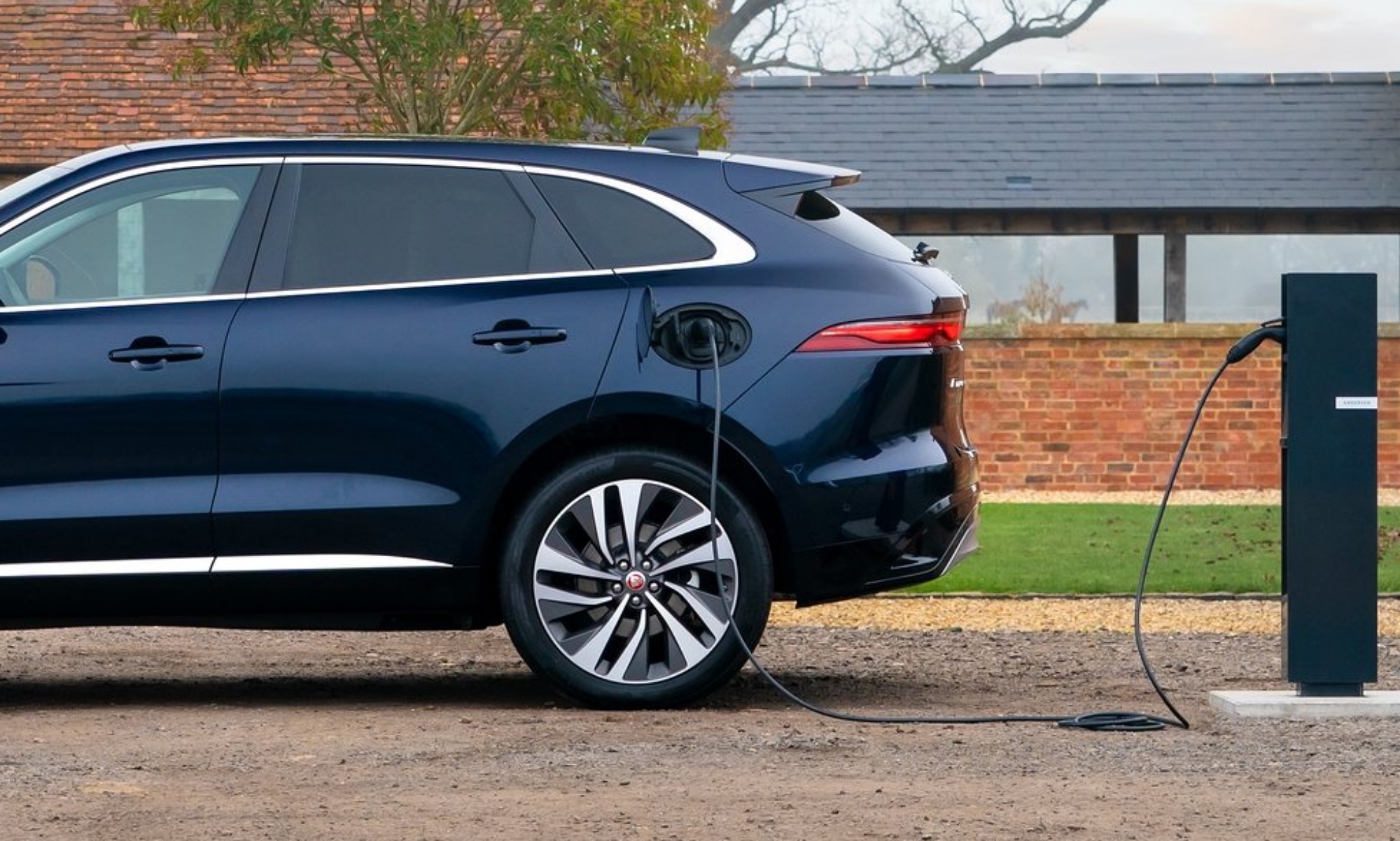 Jaguar esperaba lanzar seis modelos eléctricos en dos años, pero finalmente serán menos.