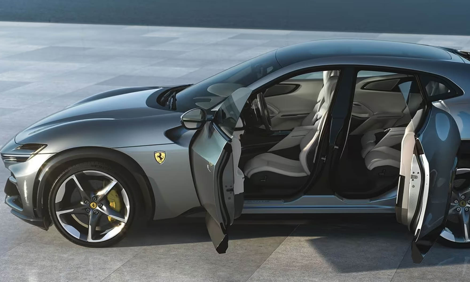 El Purosangue, el primer SUV de Ferrari, ha generado una demanda tan alta que la compañía se vio obligada a suspender temporalmente la los pedidos.