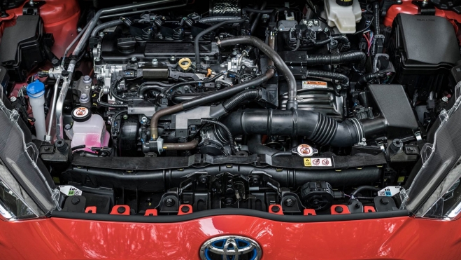 Toyota Yaris 2024 sistema hibrido 5