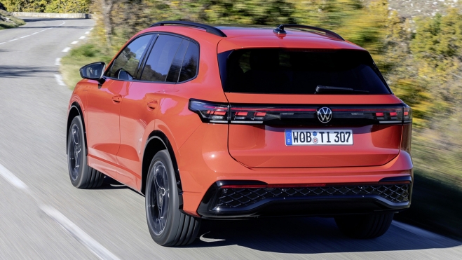 Se ofrece en versiones de 204 y 272 CV. Se ofrece en versiones de 204 y 272 CV.