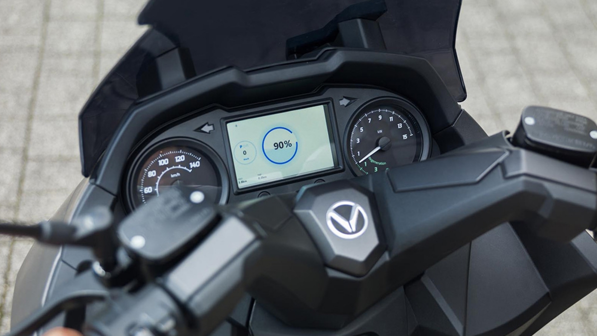Tras conquistar el mundo de las cuatro ruedas, BYD va ahora a por las motos eléctricas