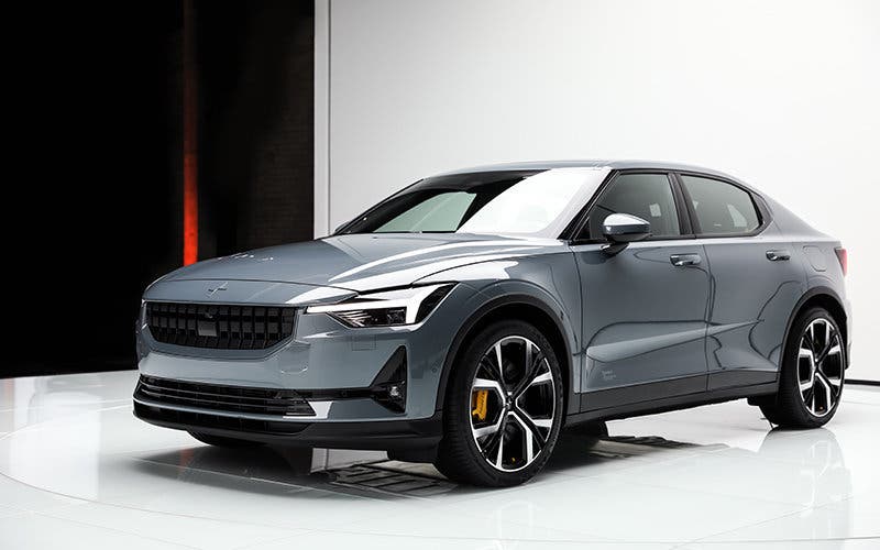  El Polestar 2 arrancará sus ventas en China tras debutar en el Salón de Shanghái. 