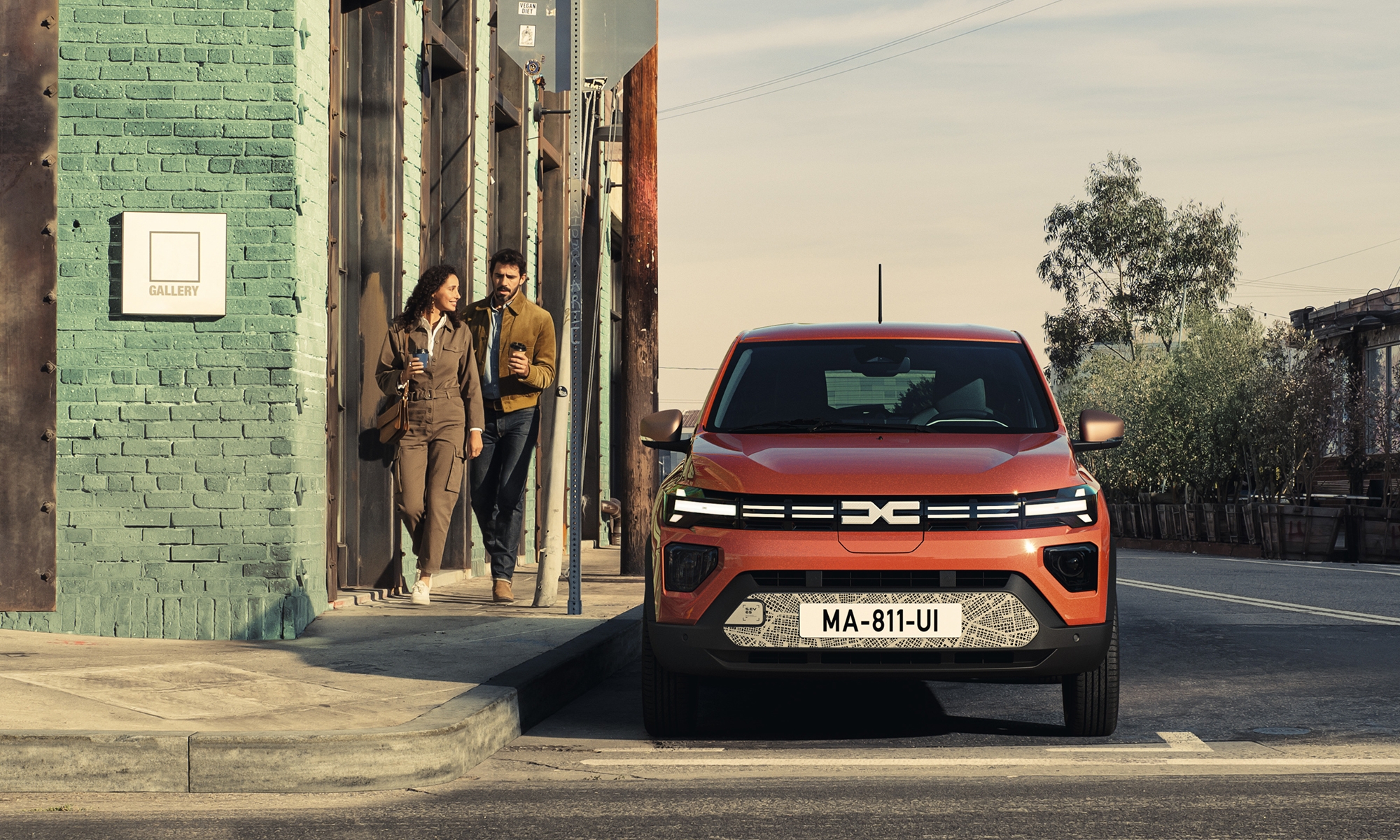 En España, la fiscalidad aplicada al coche eléctrico es más elevada si se compara con Portugal.