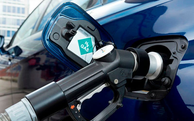 EDF crea la filial Hynamics para producir hidrógeno para vehículos de pila de combustible. 
