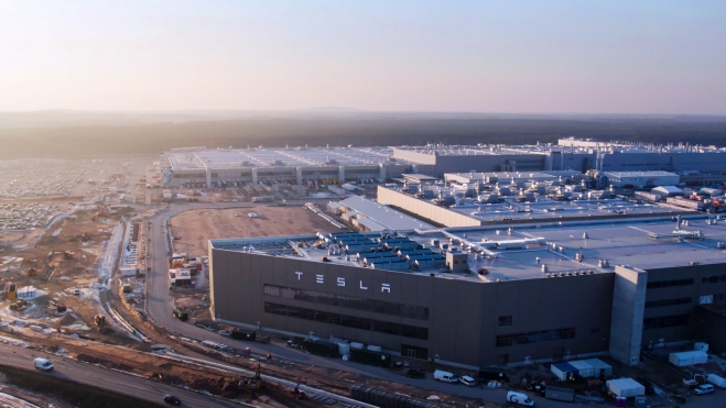 La gigafactoría de Tesla a las afueras de Berlín es la mayor fábrica de eléctricos en Europa.