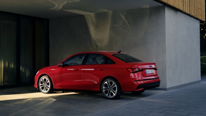 Audi A4 Sedan 2024 Trasera