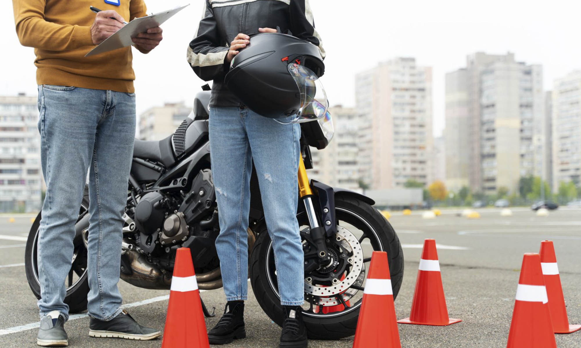La Dirección General de Tráfico está desarrollando nuevas regulaciones para conducir motocicletas de 125 cc.