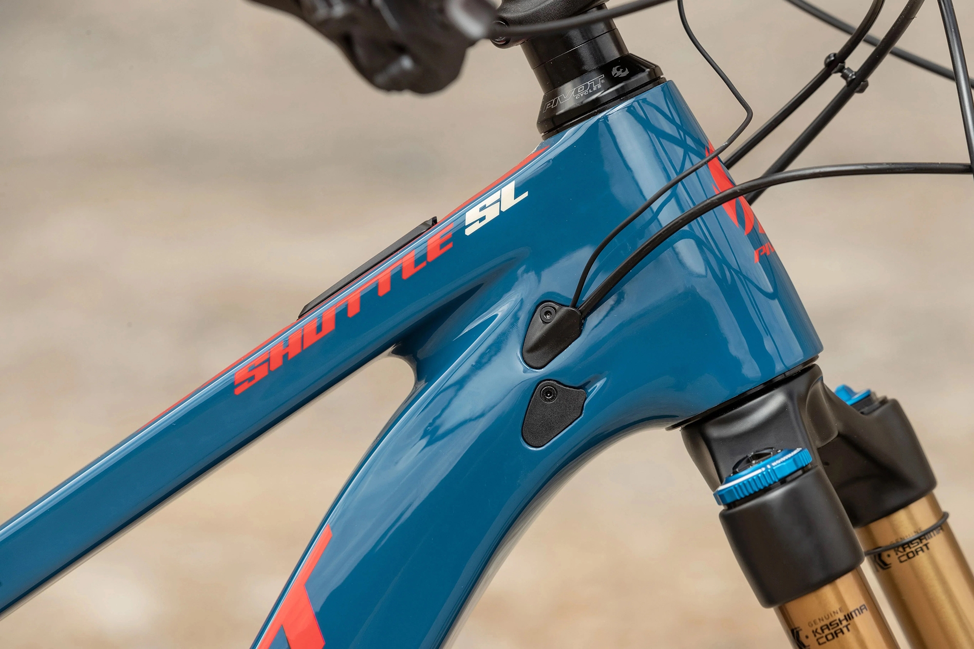 Pivot Shuttle SL Pivot Shuttle SL