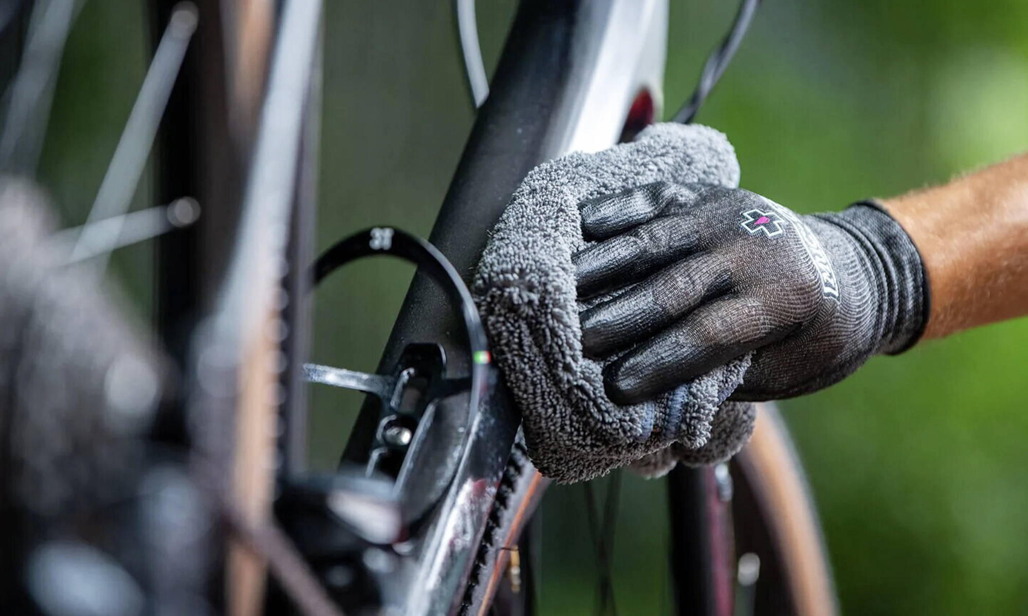 Kits de limpieza para bicicletas electricas.