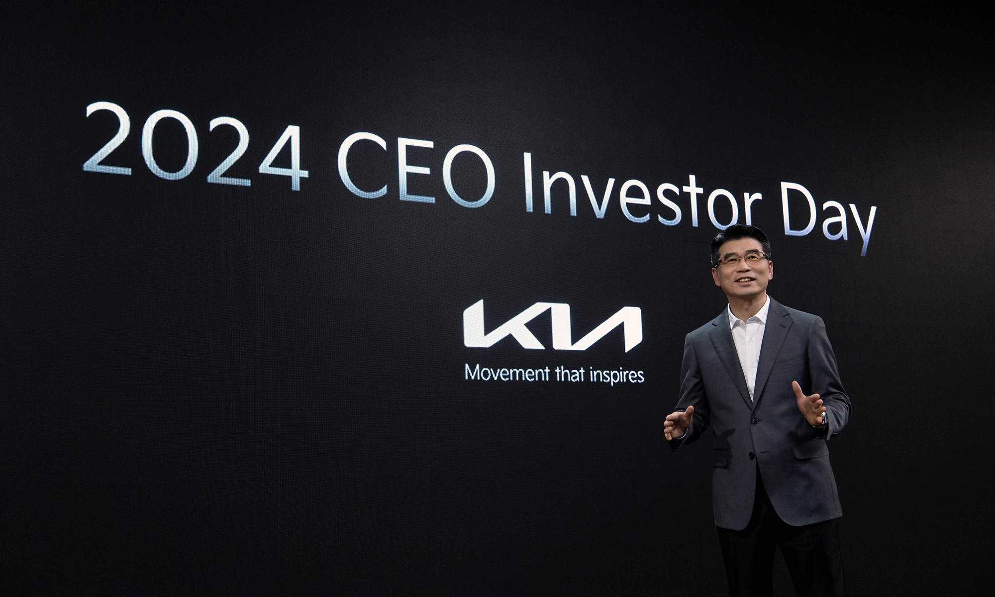 Song Ho-Sung, presidente de KIA, anunció los planes de la marca.