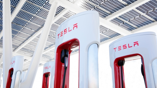 Tesla Supercharger 17