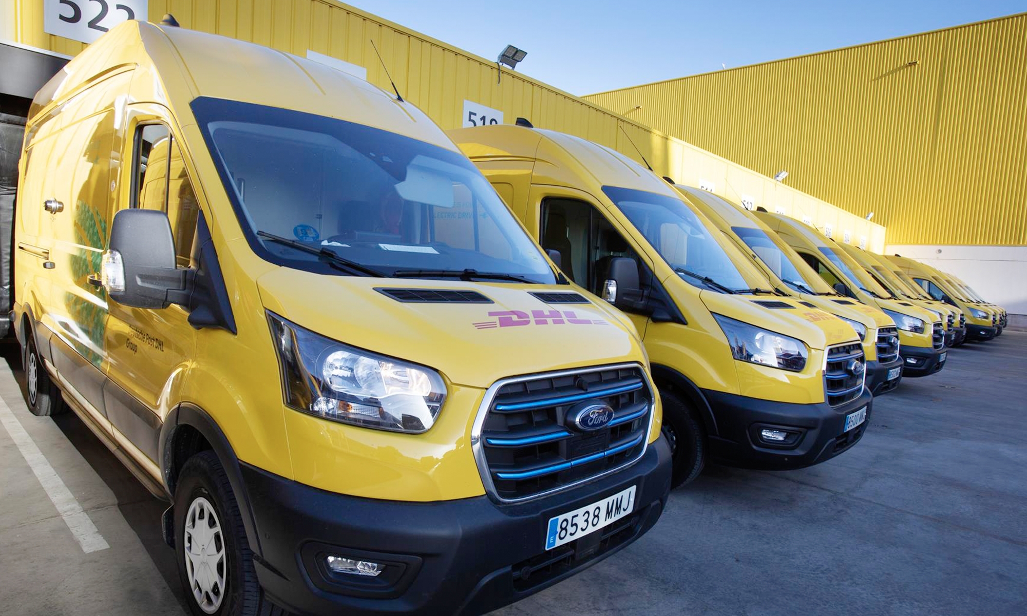 DHL incorpora furgonetas Ford E-Transit para entregas de última milla en España