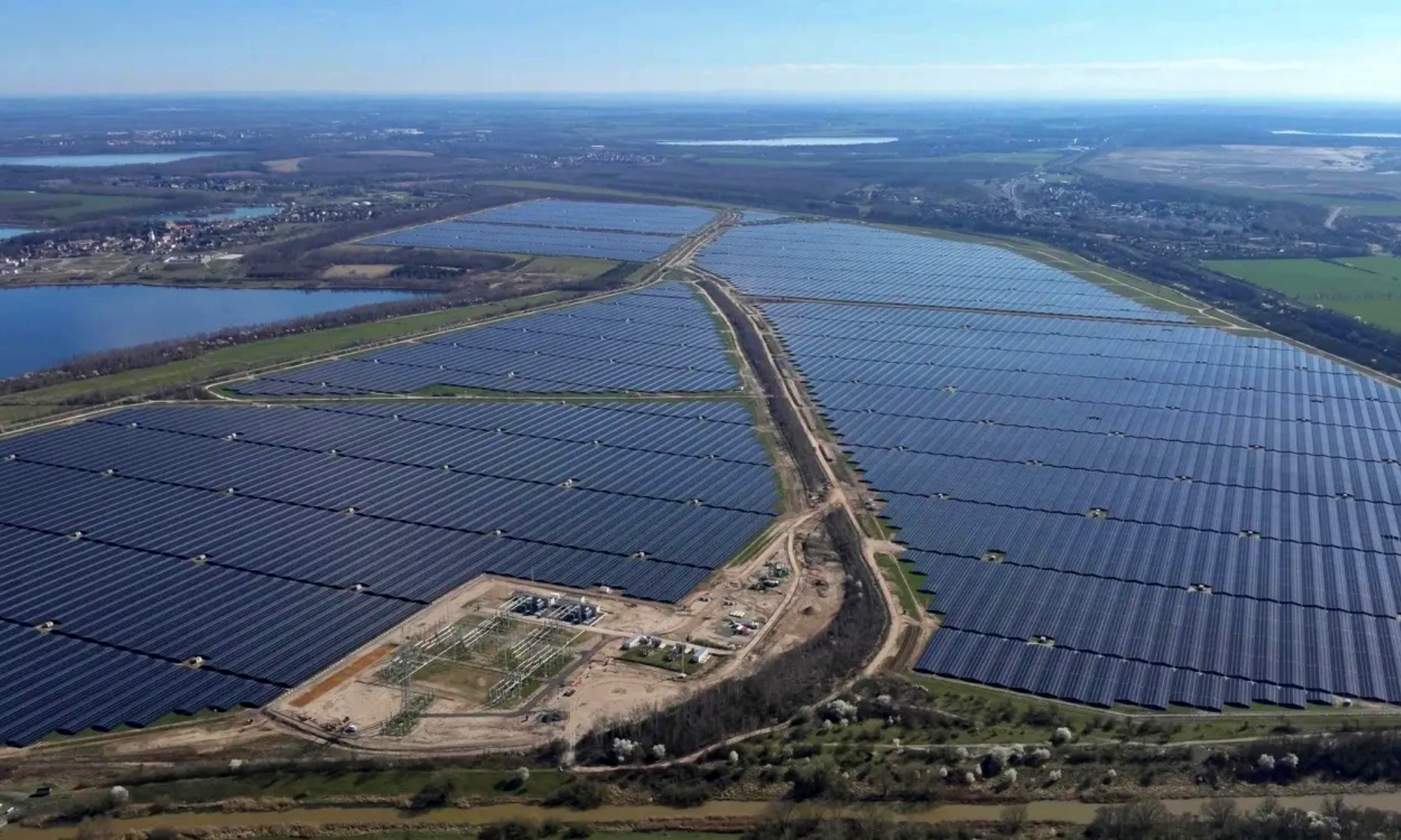 La planta solar de Witznitz tiene más de 1 millón de paneles fotovoltaicos.