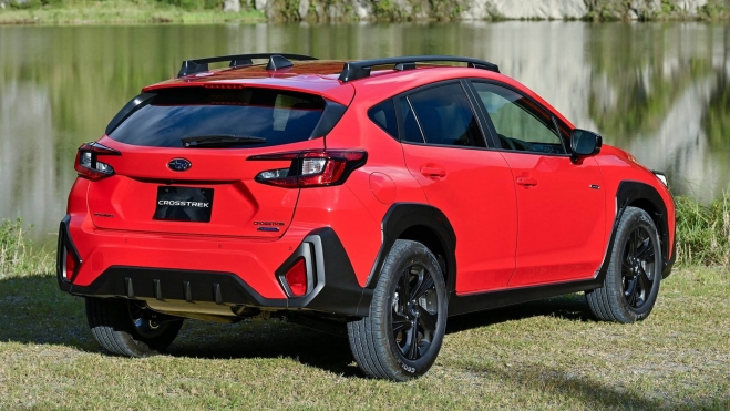 subaru crosstrek dacia duster suv hibrido 4x4 3